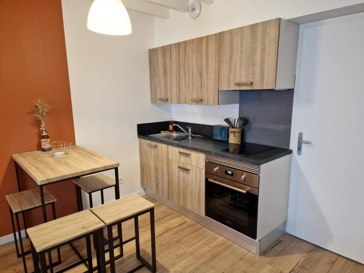 Logement De Caractere En Haute Ville De Quimperlé エクステリア 写真